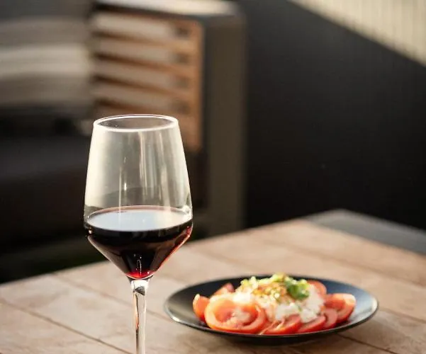 Felicity Panoramic Seaviews Villa Costa Adeje (Tenerife)