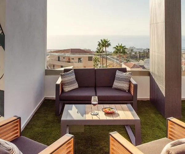 Felicity Panoramic Seaviews